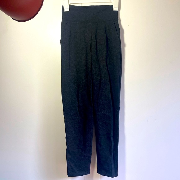 Kit and Ace Mulberry pant in dark grey, size 0 - Picture 2 of 5